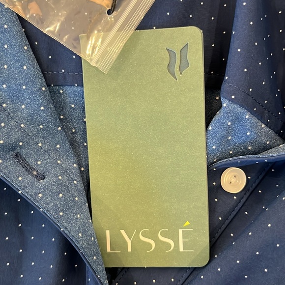 NWT Lysse Schiffer pindot tunic length button front blue shirt - Picture 9 of 11